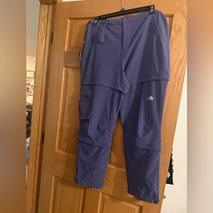 The North Face women’s 16plus Bridgeway zip off conversion short pants cave blue